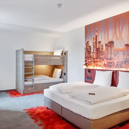 Campanile Frankfurt 3*
