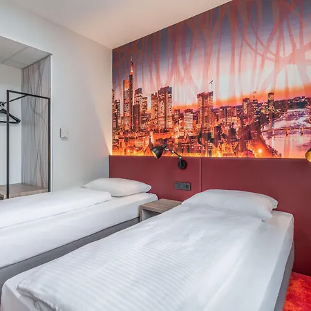 Campanile Frankfurt 3*