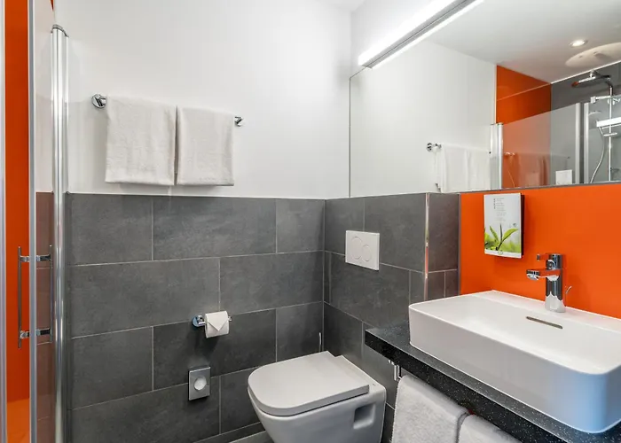 Campanile Frankfurt Hotel 3*